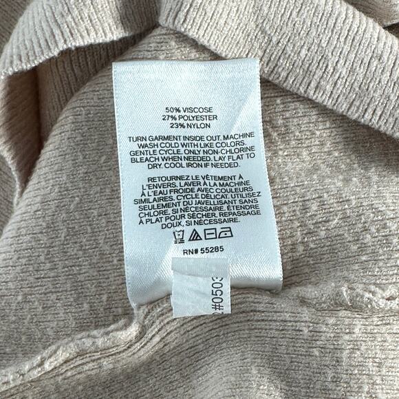 Express Women's Pullover Sweaters Size M Nude Tan Long Sleeve Ribbed Knit V-Neck - Picture 6 of 9